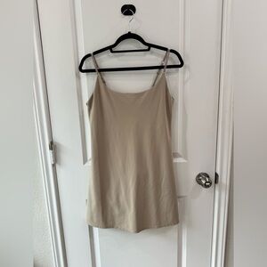 Abercrombie & Fitch - Traveler Mini Dress - Beige